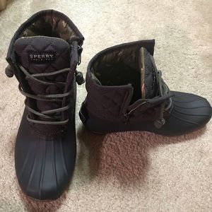 Sperry Top-sider quilted waterproof boots